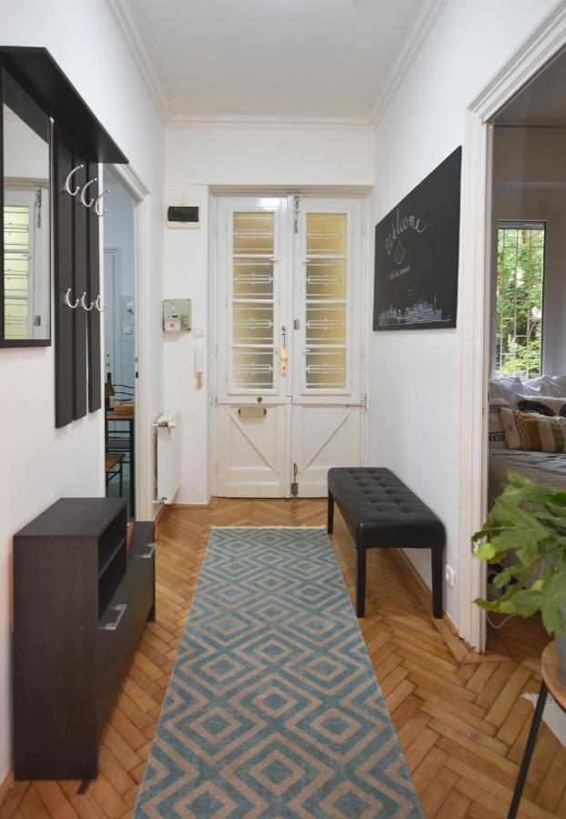 Castle Nest Apartment Budapest Esterno foto