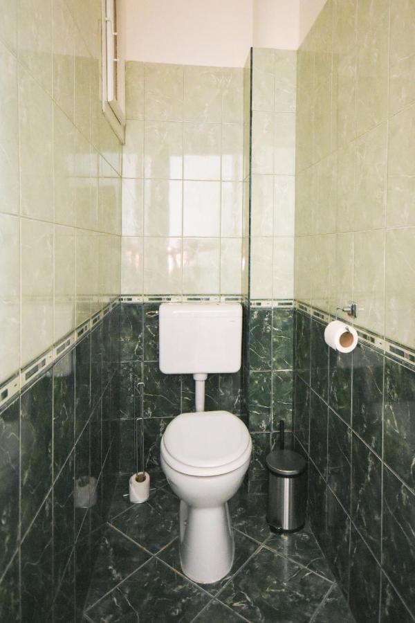 Castle Nest Apartment Budapest Esterno foto